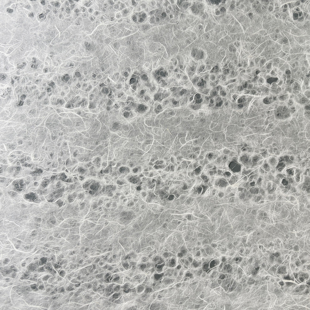 Unryu Kozo Paper with Raindrop Stripes (White)