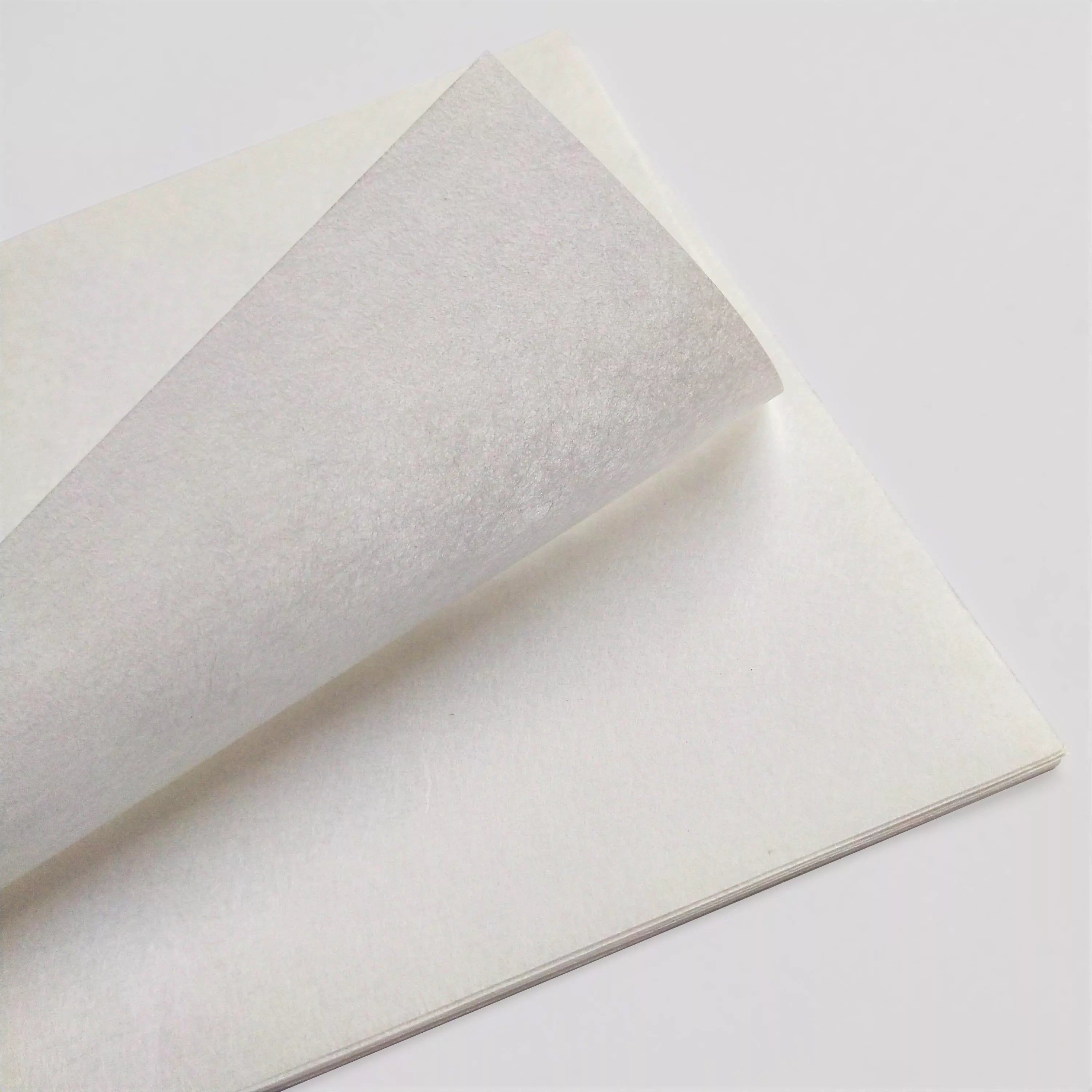 「PAPER IN DESIGN」 A4 Extra Thin White Kozo Paper (10 sheets, 25 gsm) | Mulberry