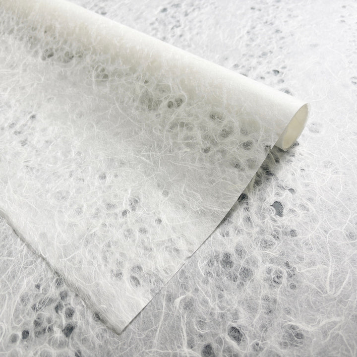 Unryu Kozo Paper with Raindrop Stripes (White)